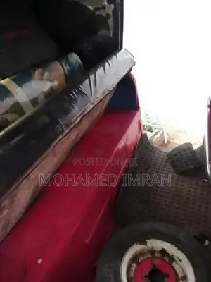 Bajaj RE 2004