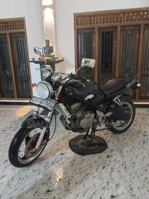 Suzuki Bandit 2006