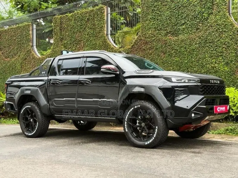 Toyota Hilux Travo Overland 2026