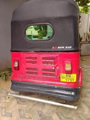Bajaj RE 2004