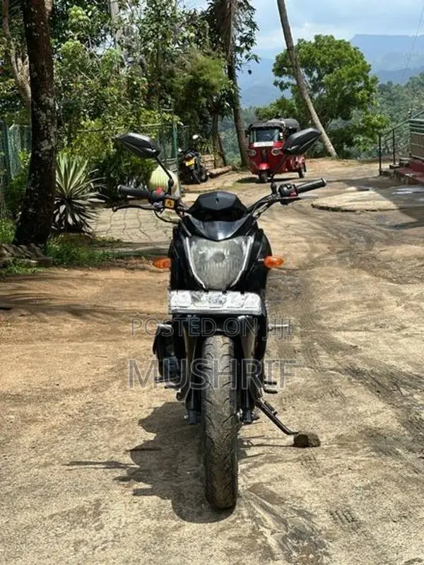 Yamaha FZS V1 2012