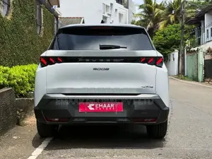 Peugeot 5008 2025