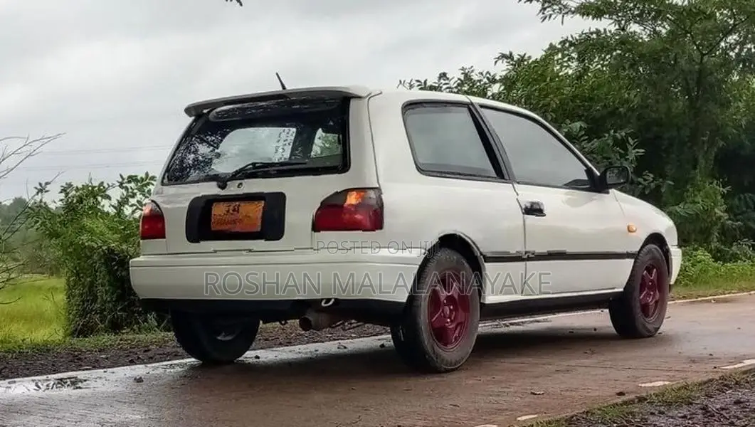 Nissan Pulsar 1994