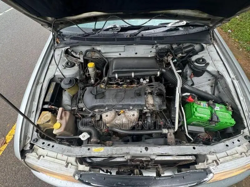 Nissan Sunny 1997
