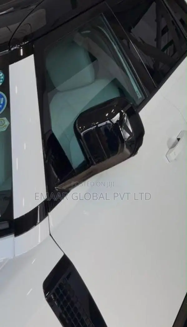 Land Rover Defender Fully loaded 2026