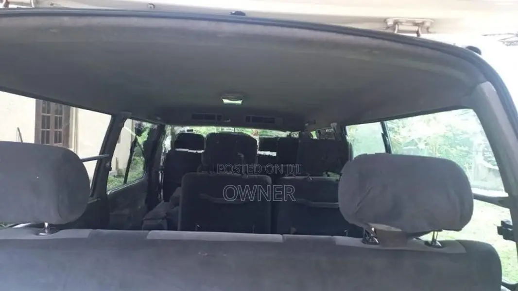 Toyota Dolphin 2000