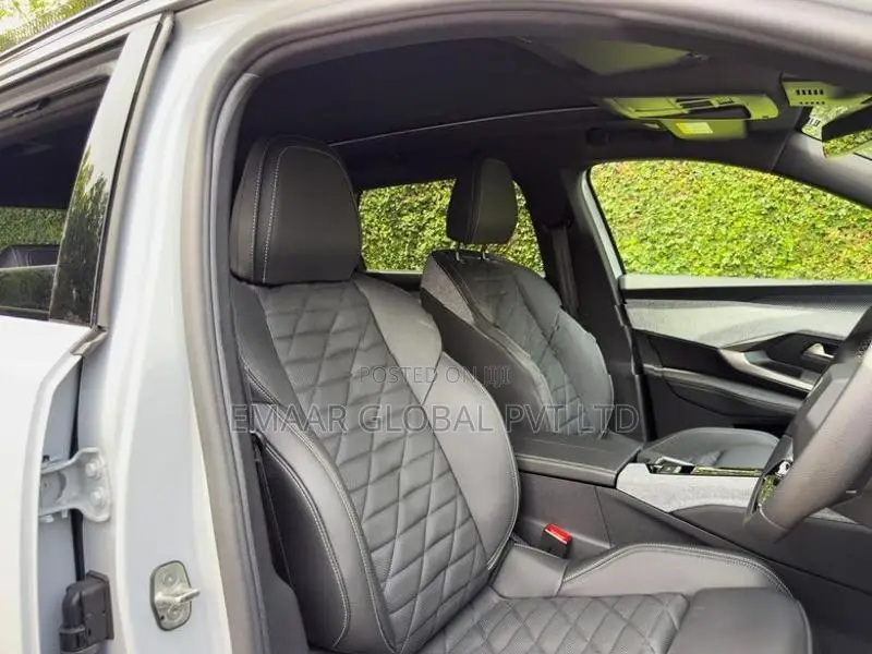 Peugeot 5008 2025