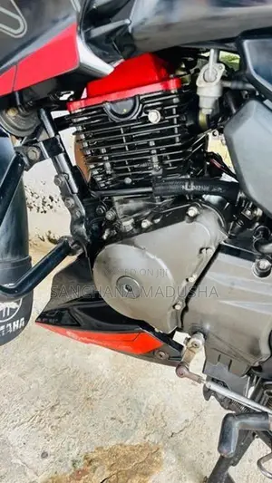 TVS Apache 200 4v 2016