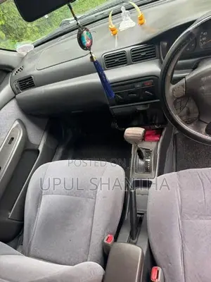 Nissan Sunny 1997