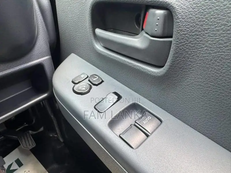 Suzuki Carry KX Custom 2025