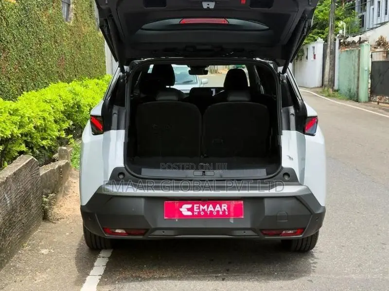 Peugeot 5008 2025