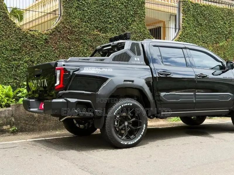 Toyota Hilux Travo Overland 2026