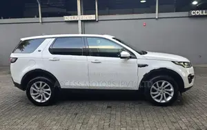 Land Rover Discovery Sport 2017