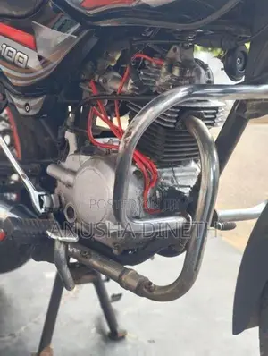 Bajaj CT100 2012