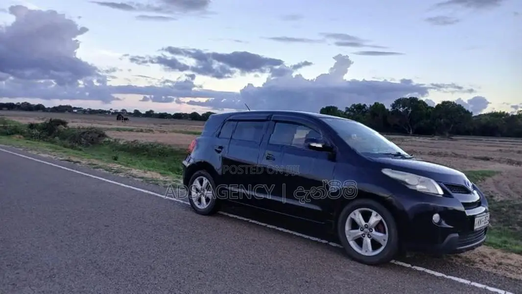 Toyota IST 2007