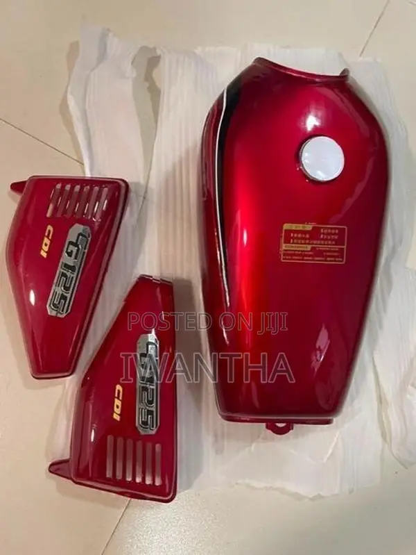Honda Cg-125 Deluxe Tank and Side Cups