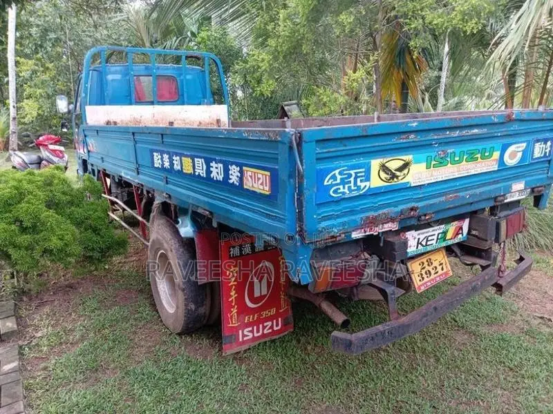 Isuzu 350 1978