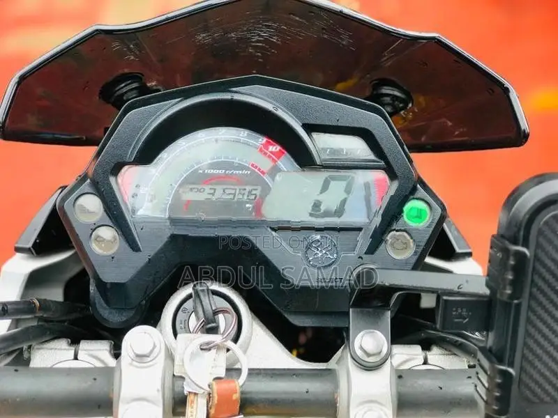 Yamaha FZS V1 2014