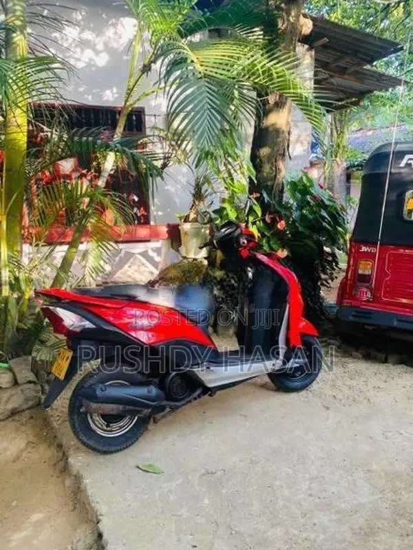 Honda Dio 2012