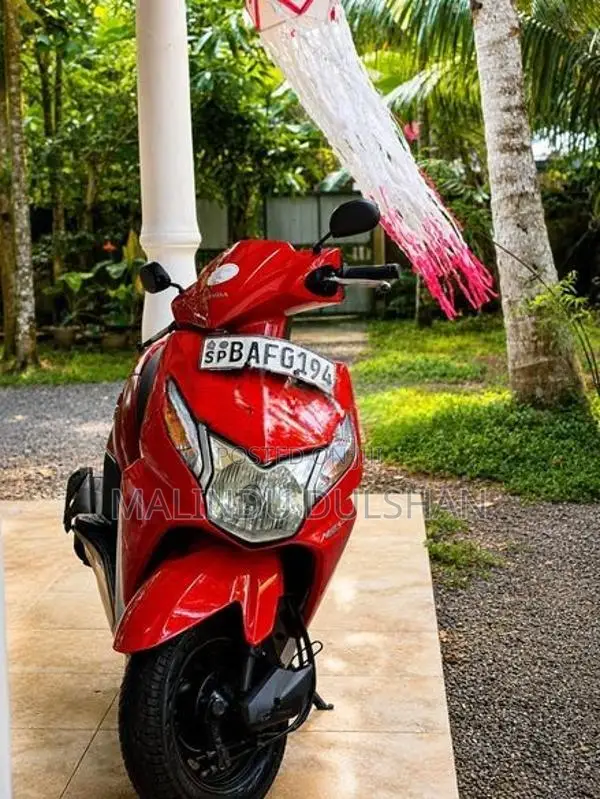 Honda Dio 2012