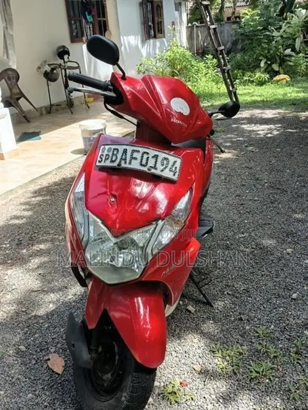 Honda Dio 2012