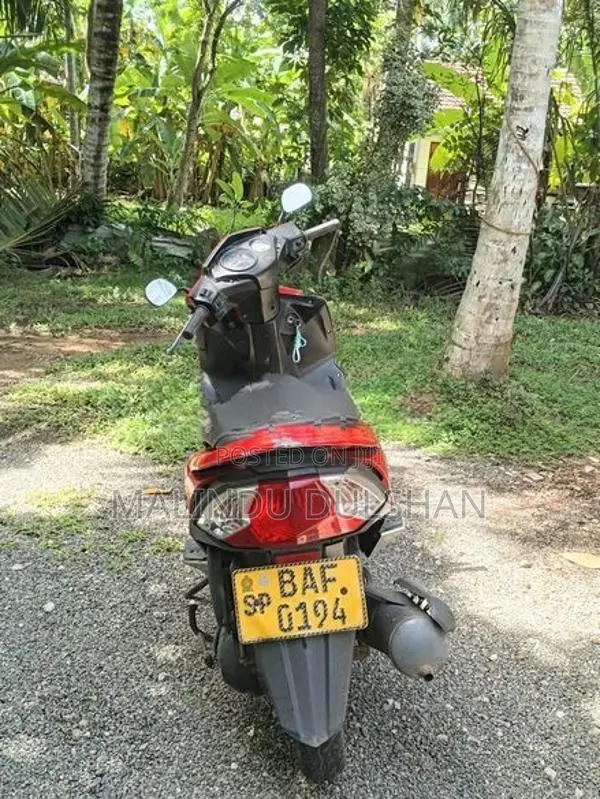 Honda Dio 2012