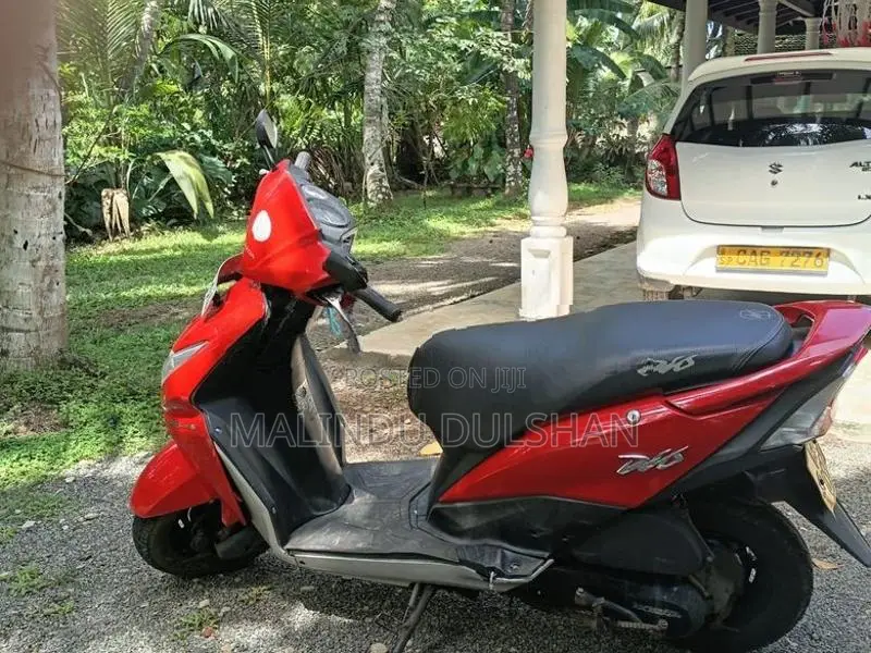 Honda Dio 2012