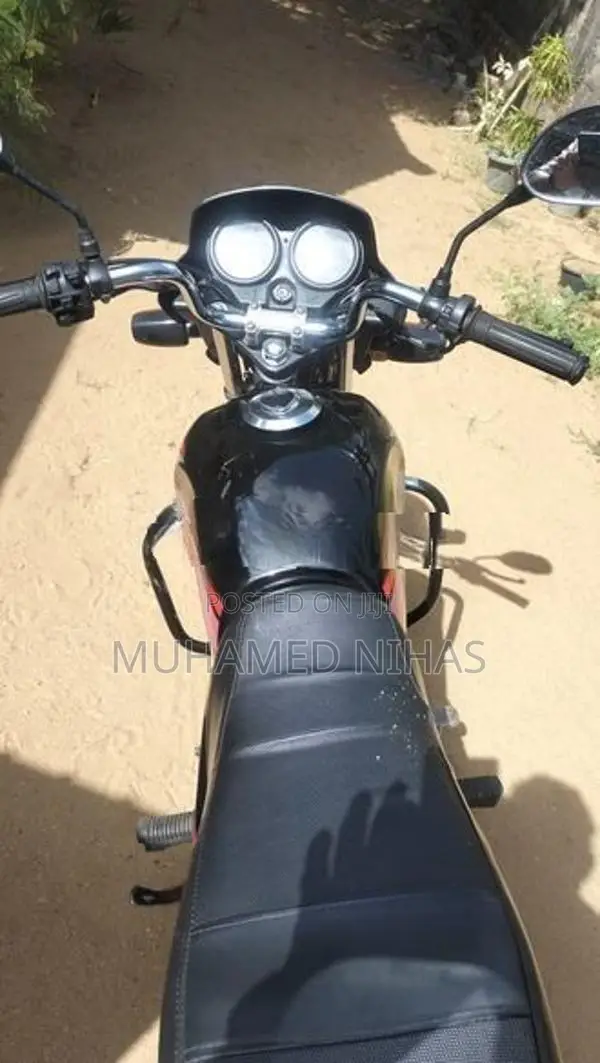Hero HF Deluxe 2012