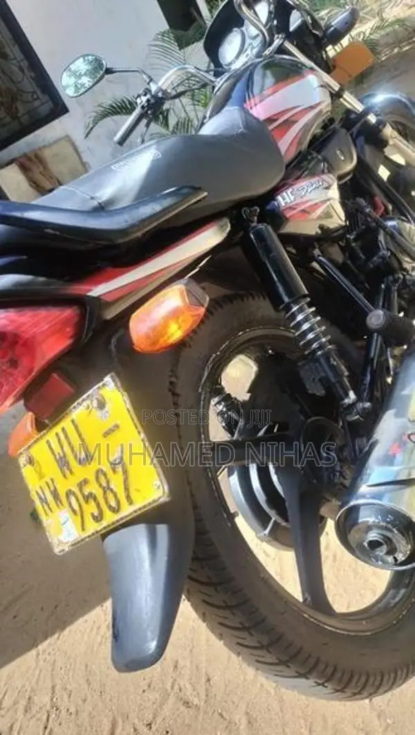 Hero HF Deluxe 2012