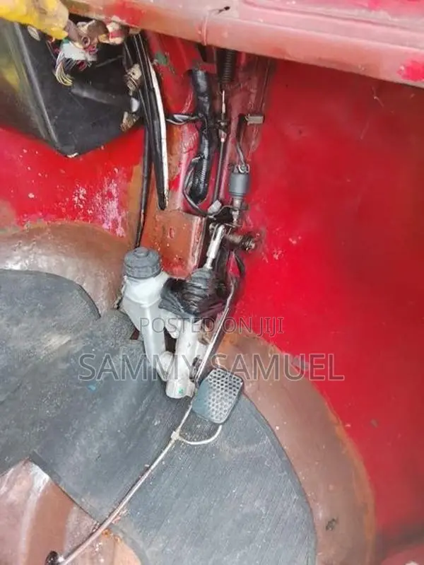 Bajaj RE 1995