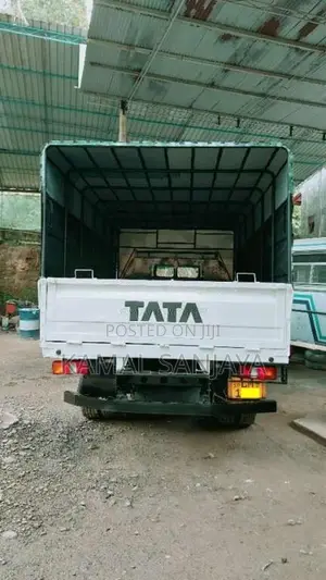 Tata Ultra 2015 Lorry (Used)