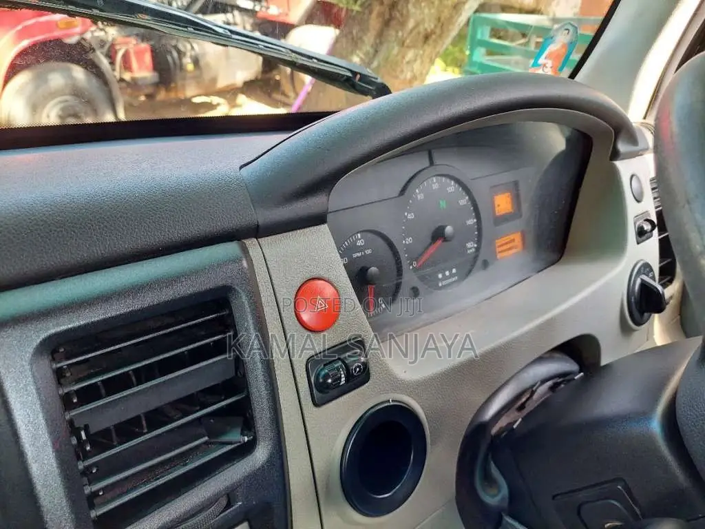 Tata Ultra 2015 Lorry (Used)