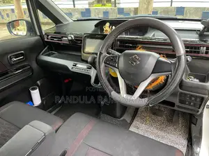Suzuki Wagon R 660 Hybrid AWD 2018 White