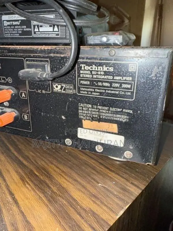 Amp with Speakers