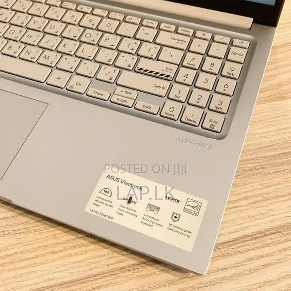 New Asus VivoBook Core 7 150U 14th GEN Laptop 16GB / 512GB
