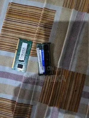 ADATA 4GB DDR3 Transcend 2GB RAM