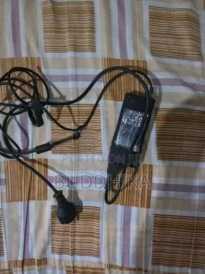 Hipro brand laptop power adapter