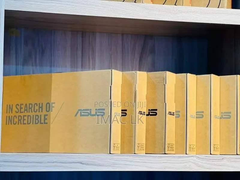 Asus Vivobook - Intel Core 7 150U+16GB RAM /512GB NVME SSD -New Laptop