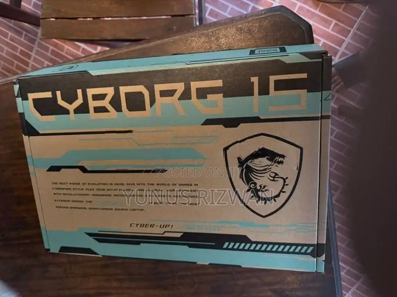 MSI Cyborg 15 A12V