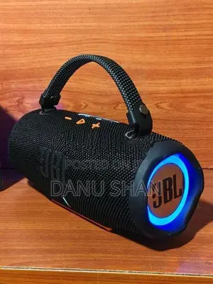 JBL Charge 6