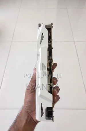 Asus White Edition GTX 1060 3GB ( Dual GTX1060 )