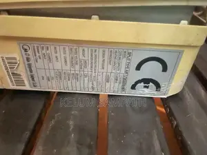 Midea 9000 BTU AC
