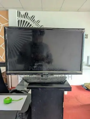 Panasonic Tv 24”