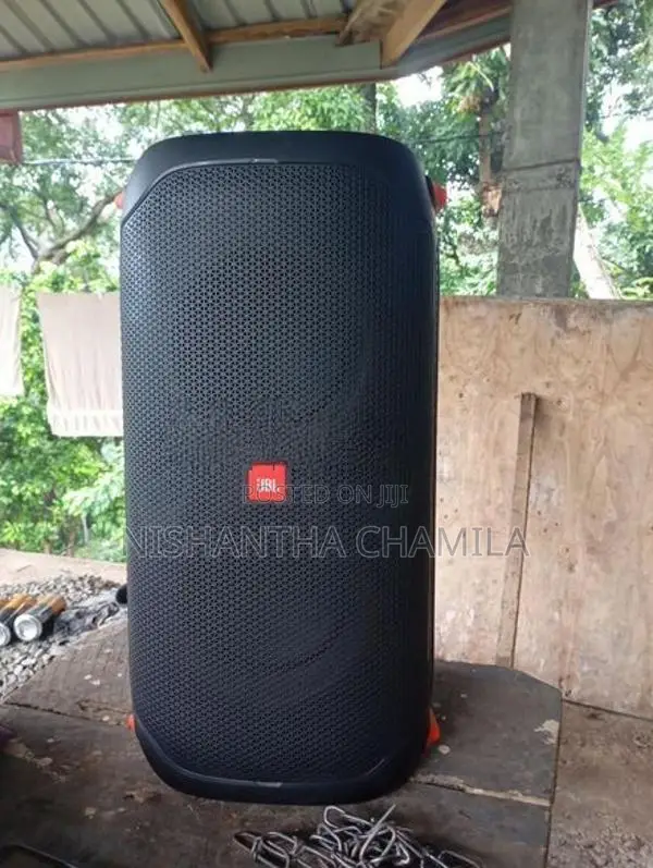 JBL 110
