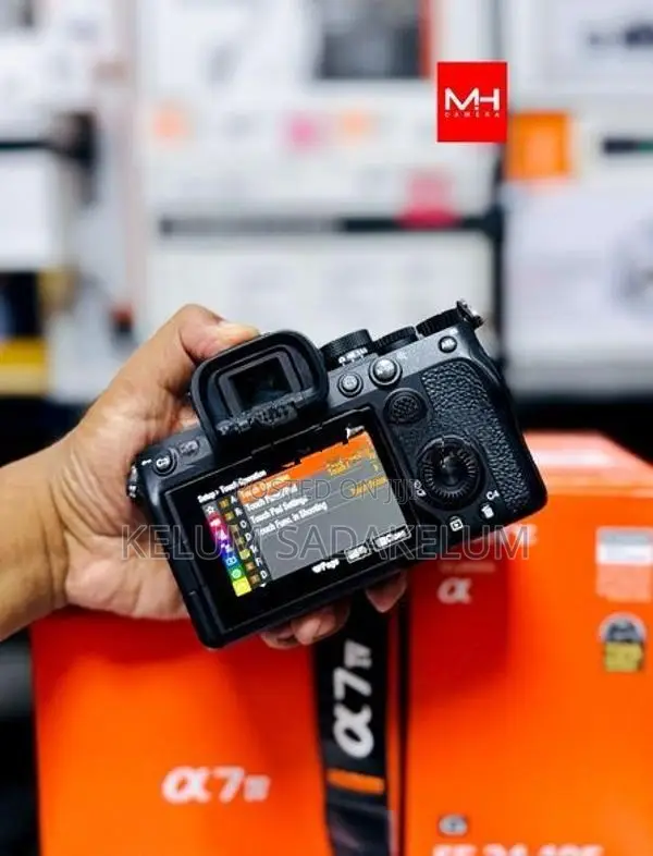 Sony Alpha a7IV Mirrorless Full Frame Camera 14 Month Warranty