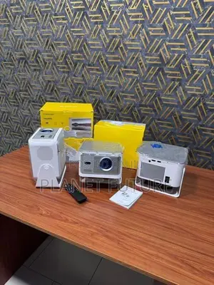 Magcubic HY350 Max Projector
