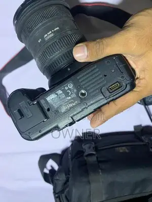 Canon 5D mark ii with lens