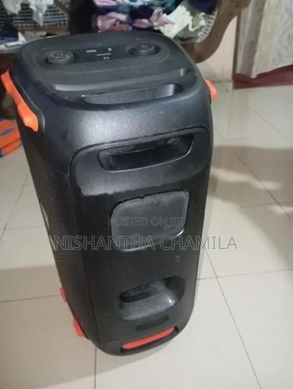 JBL 110