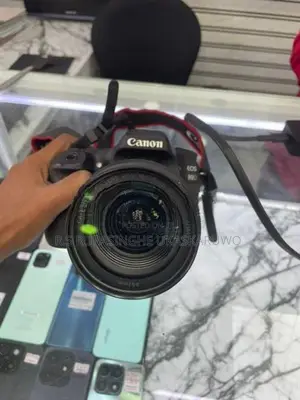 Eos Canon 80 D Camera