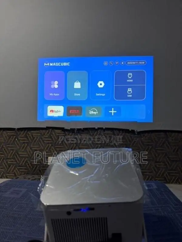 Magcubic HY350 Max Projector